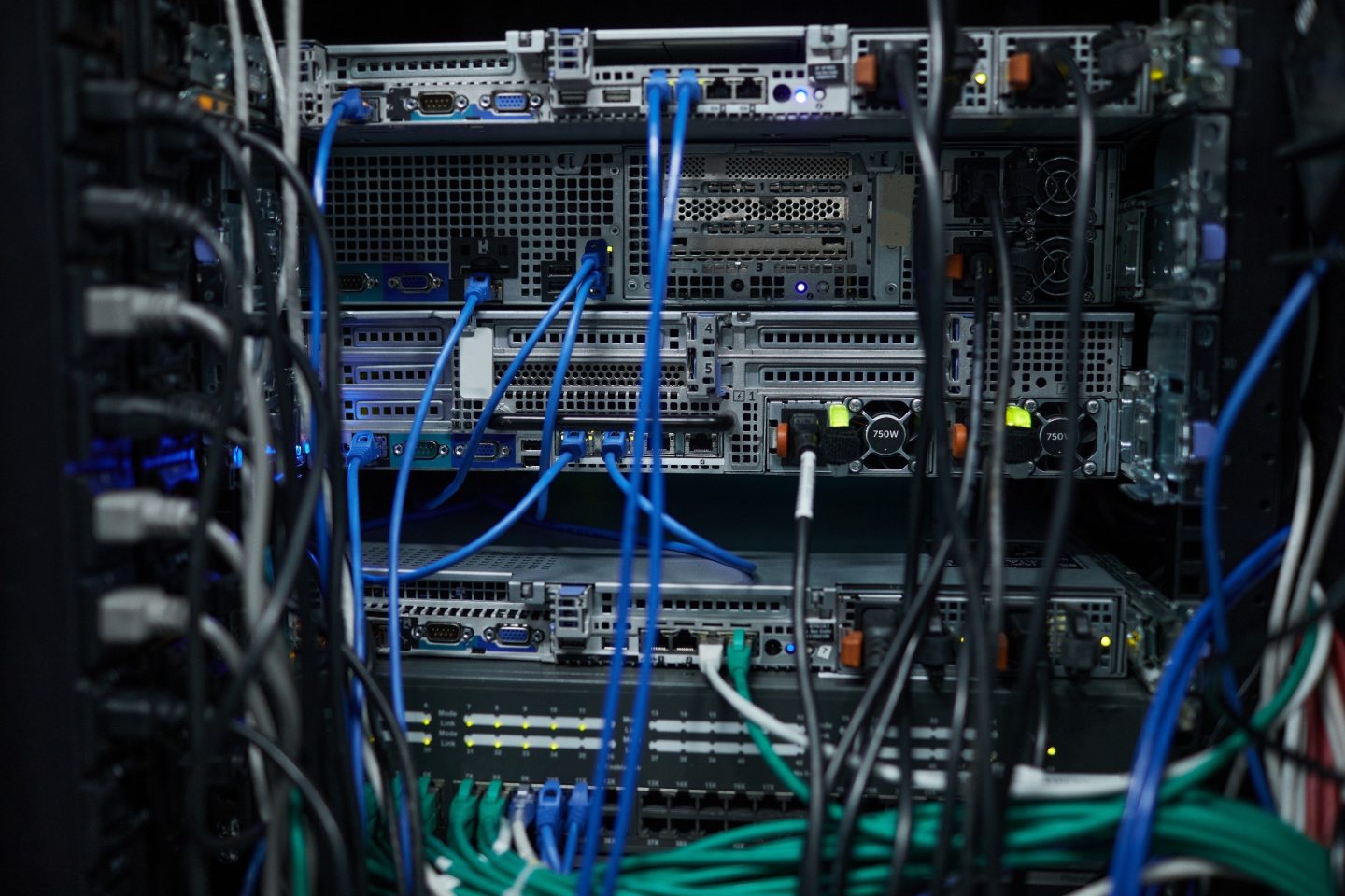 New 4.5kVA FN2 Online UPS Expands 6 to 10kVA Product Line featured image